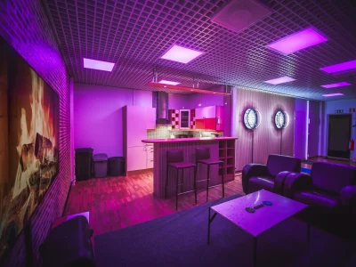 HELSINGIN SAUNATILAT - Sauna & Clubhouse SUUTARILA